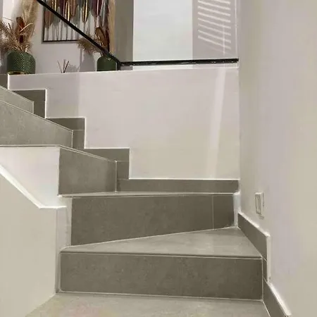 Center And Station Apartamento Bari