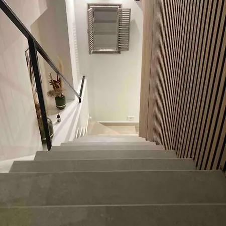 Апартаменты Center And Station